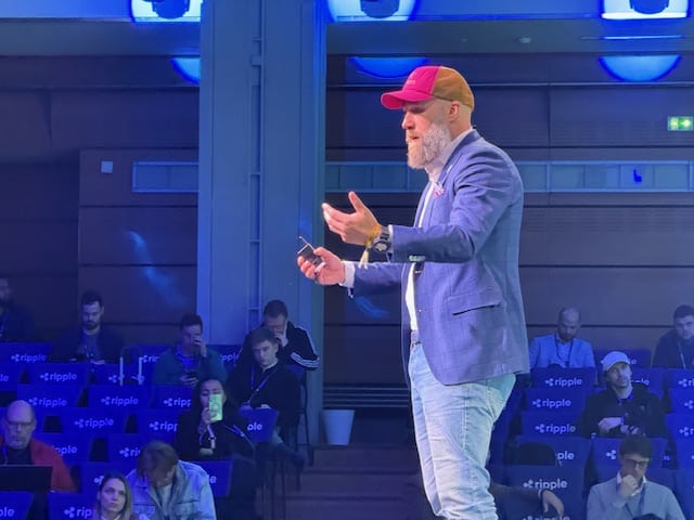 卡尔达诺首次谈比特币潜力，称“我们不会放弃华尔街，这很遗憾”